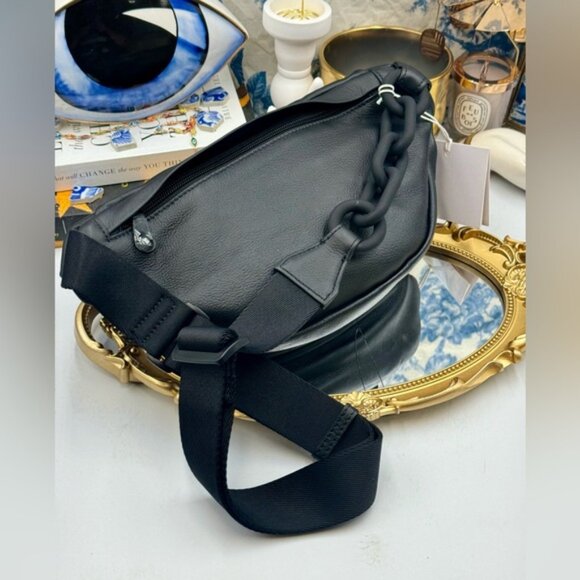 🆕 ALEXANDER WANG 🧿 NWT NIB Primal Leather Fannypack Belt Bag - AUTHENTICATED - Picture 4 of 15